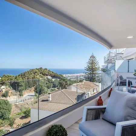 With Open Sea Views In Pueblo *