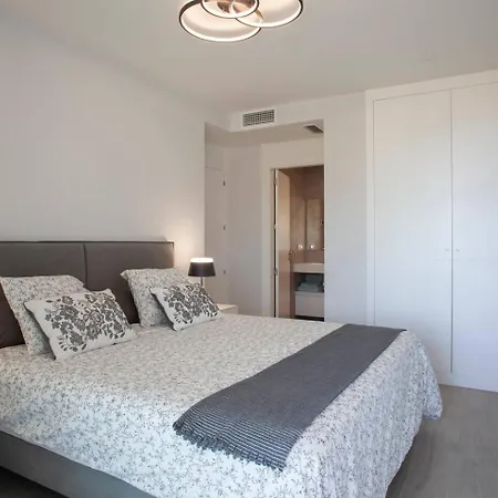 בית נופש With Open Sea Views In Pueblo מיחאס